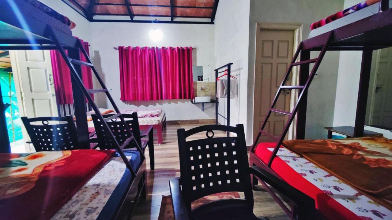 Staymaker Kasargali Homestay Саклешпур Экстерьер фото